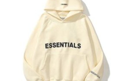 Essentials Hoodie – Sleek Style for Streetwear Fans
