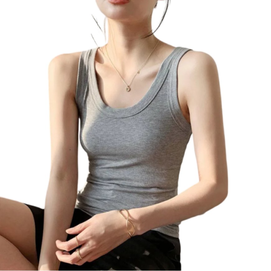 A Complete Guide to Women’s Clothing Trends and Essentials