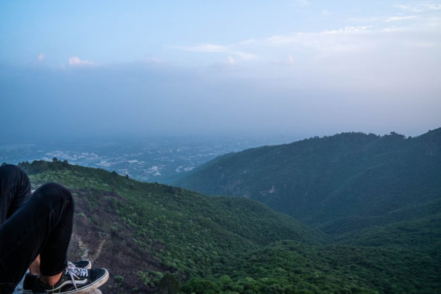 Top 10 Hiking Trails to Explore in Pakistan