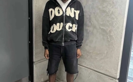 How to Style a Carsicko Tracksuit for Any Occasion