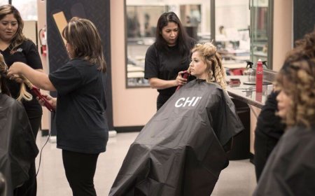 How to Choose the Best Cosmetology School in Houston
