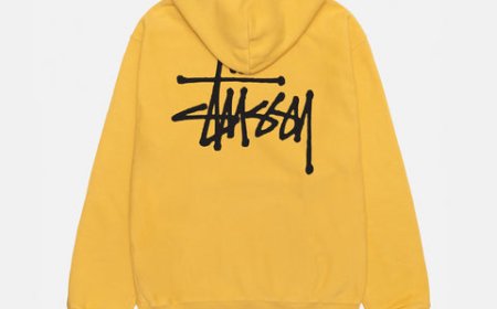 Why Stussy Hoodies Are a Must-Have for Fashion Lovers