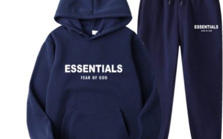 Street-Ready Style Meets All-Day Comfort in One Hoodie