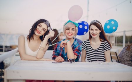 Blow Out the Candles with a Breeze: Boat Rentals for Birthdays by SunFunFTL