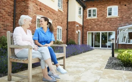 Private Carers Croydon: Personalised Support at Your Door