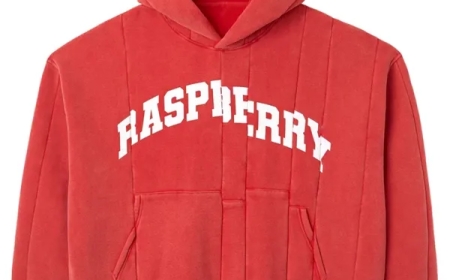 Explore Raspberry Hills Apparel: Redefining Casualwear for 2025