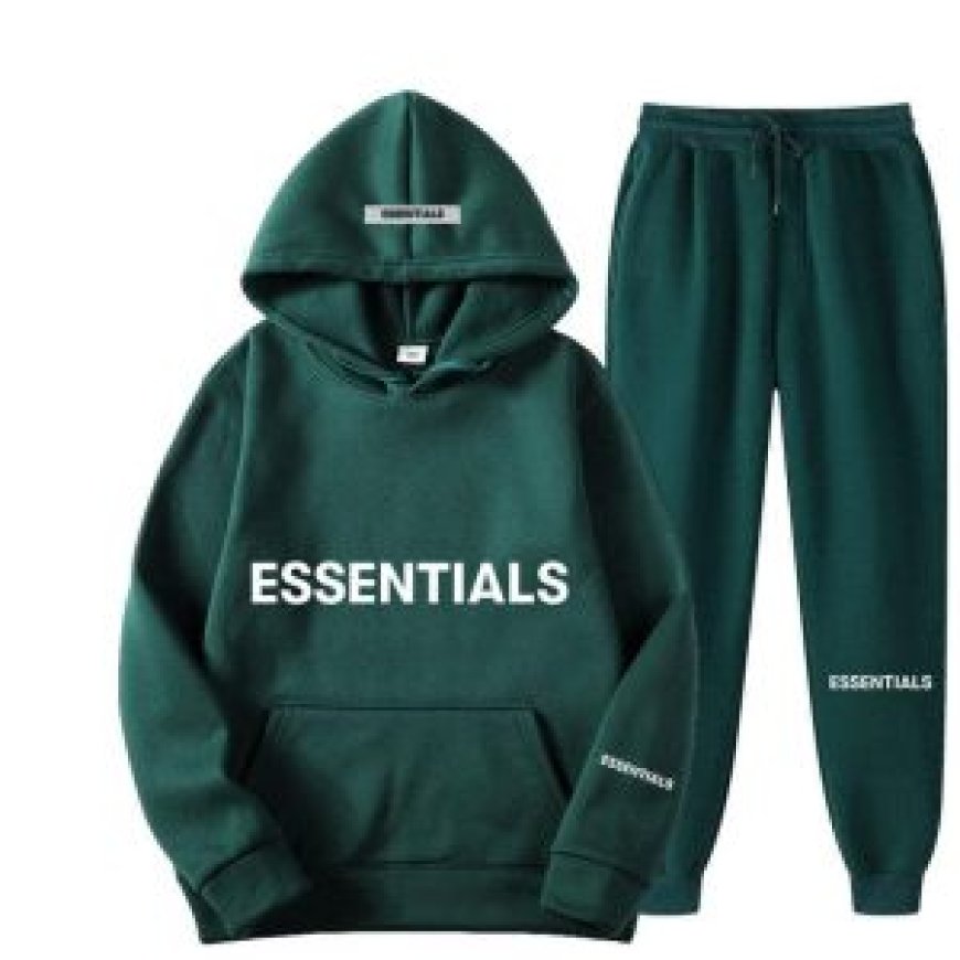 Essential Hoodie: Comfort and Style for Everyday Wear