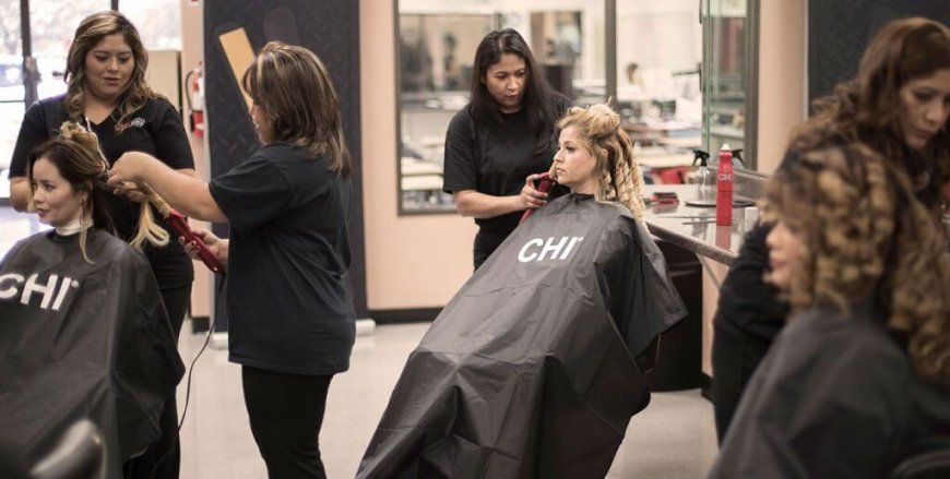 How to Choose the Best Cosmetology School in Houston