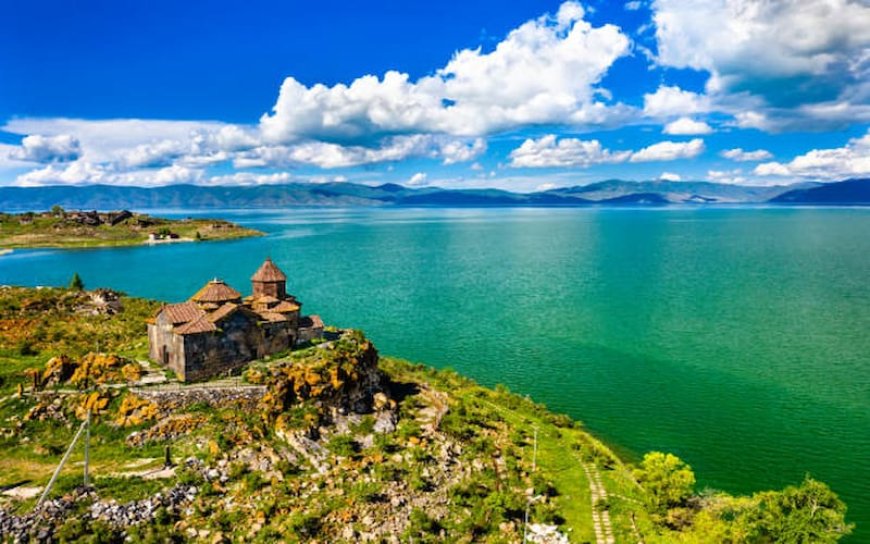 10 Best Places to Visit in Armenia 