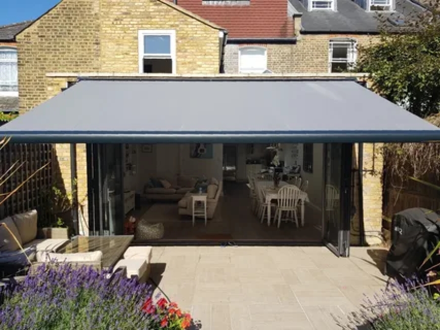 Best Retractable Awnings for Stylish Outdoor Shade